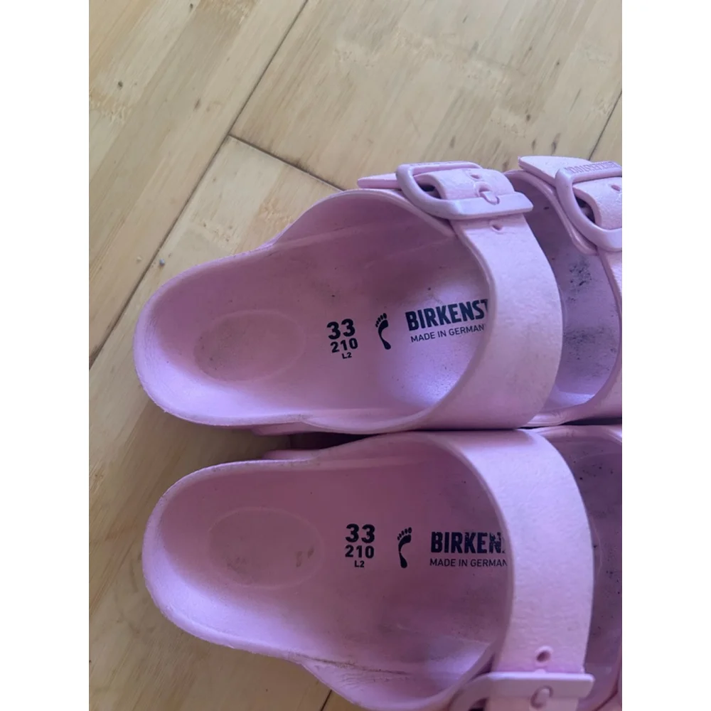 Birkenstock waterproof pink size 33